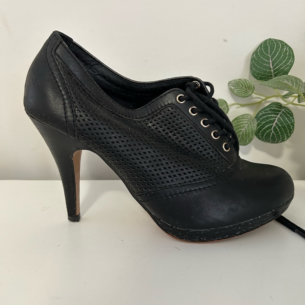 ALDO‎ heels - Picture 4 of 9